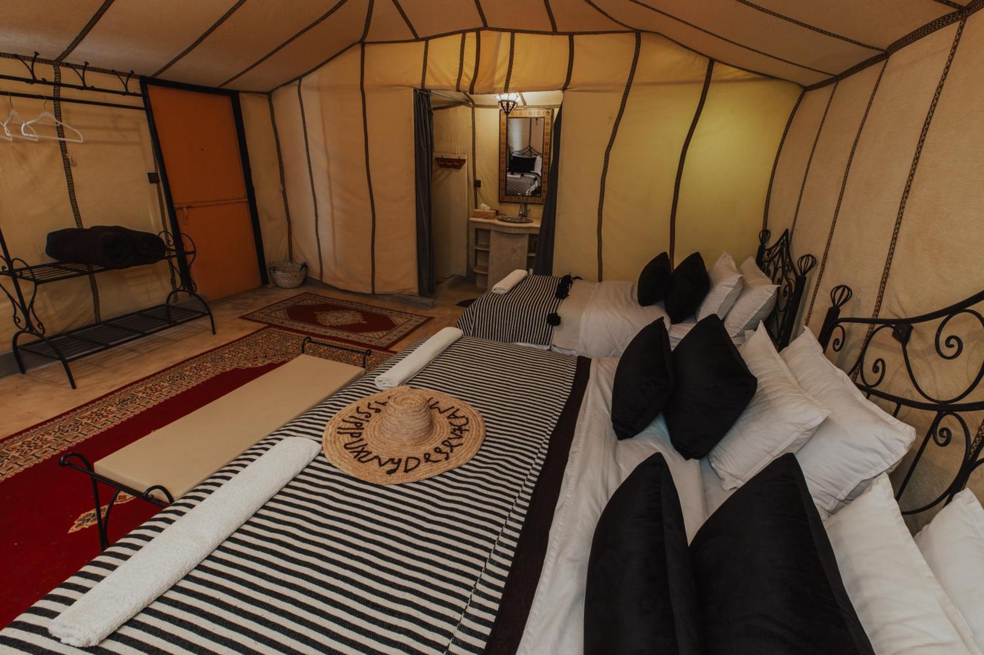 Sahara Glamping Merzouga Eksteriør billede